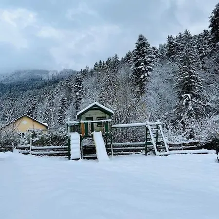 Tanjas Gemuetliches Haus Am Mondsee Innerschwand Extérieur photo