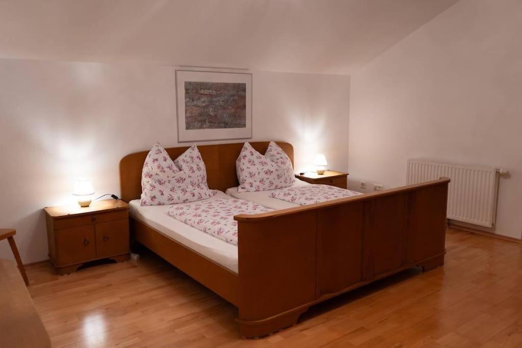 Tanjas Gemuetliches Haus Am Mondsee Hébergement de vacances *